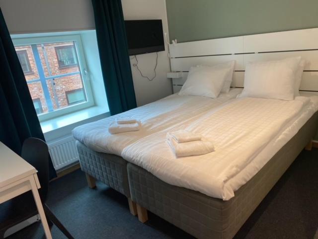 Ahlgrens Hotell Bed & Breakfast Gävle Extérieur photo