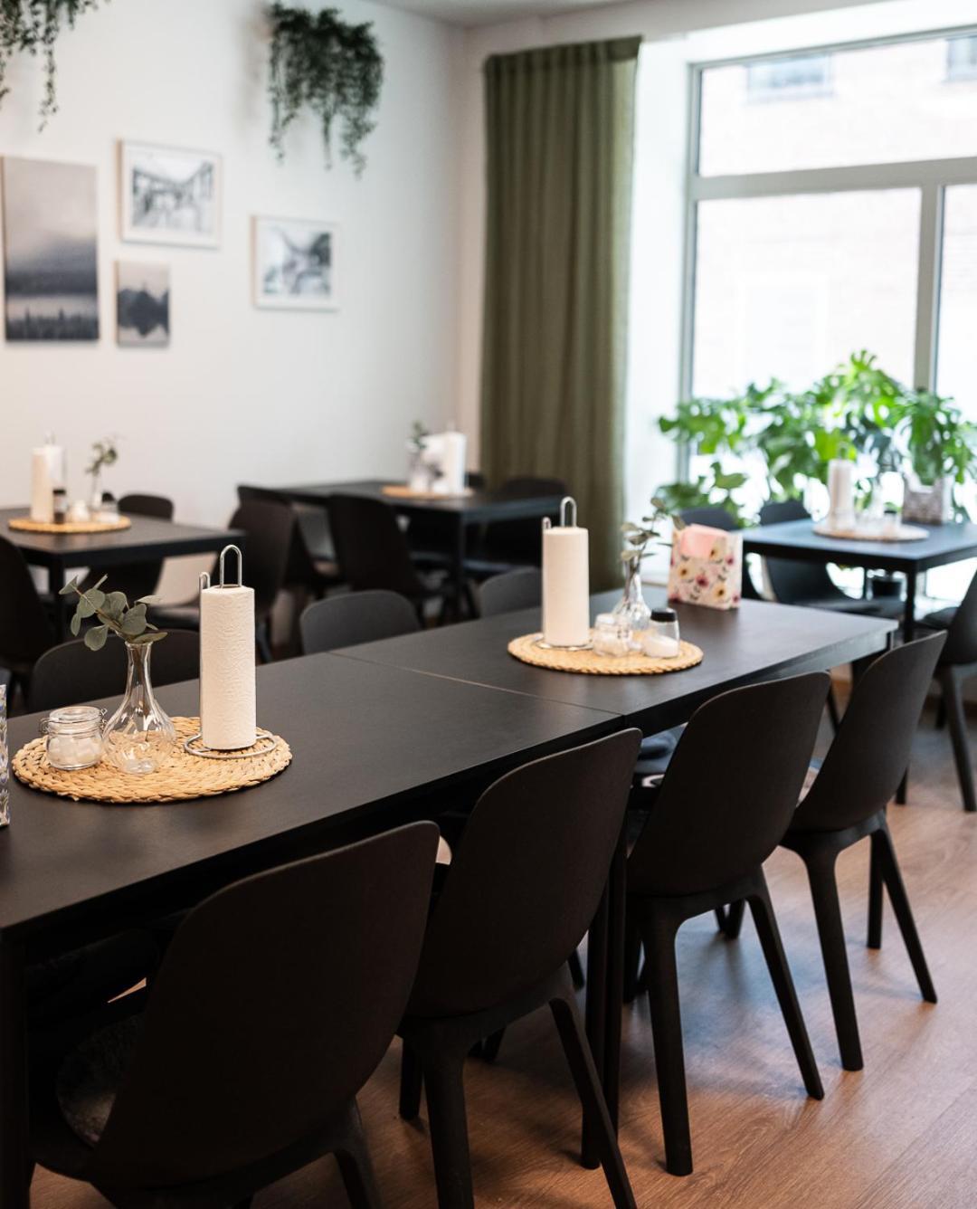 Ahlgrens Hotell Bed & Breakfast Gävle Extérieur photo